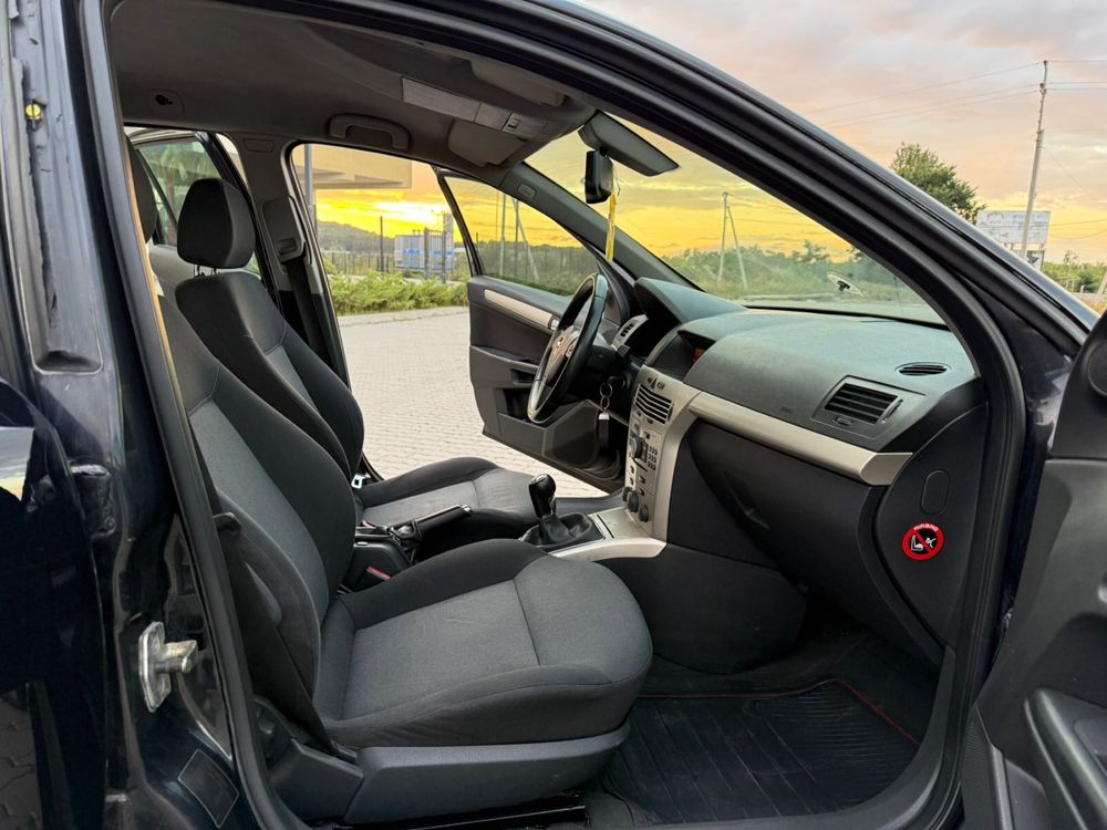 Opel Astra , у гарному стані