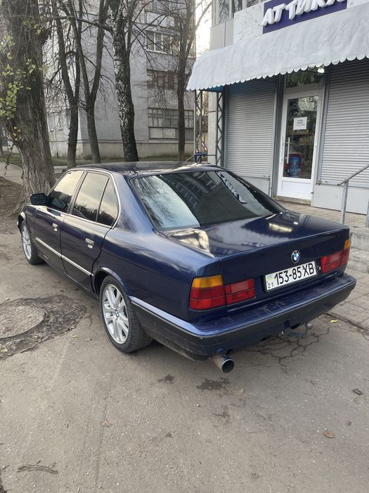 Продам бмв е34 м50б25