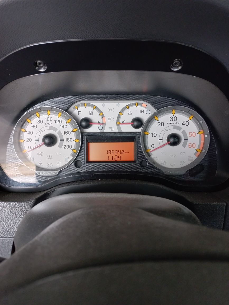 Fiat strada adventure