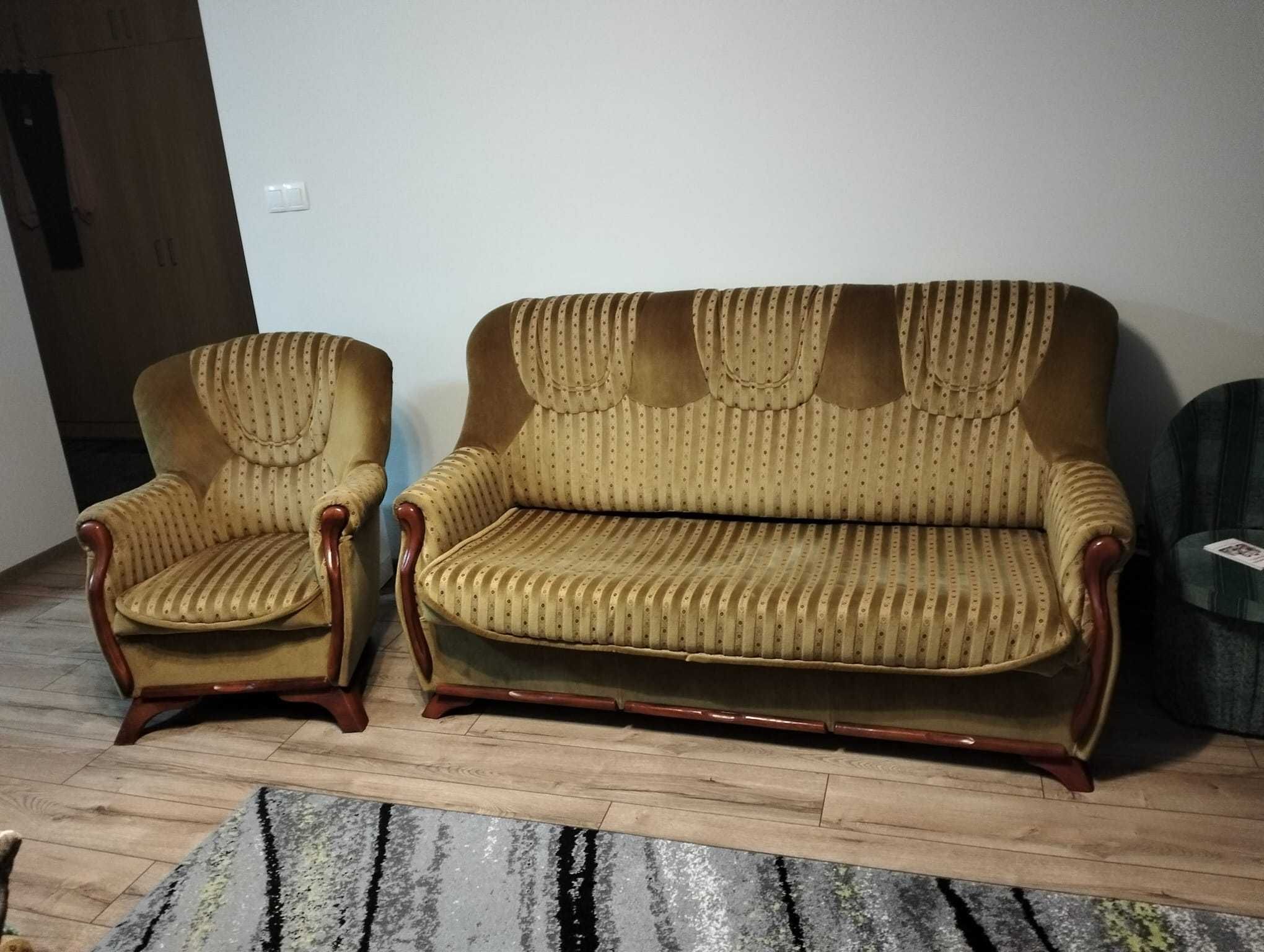 Luksusowy zestaw wypoczynkowy: sofa + 2 fotele