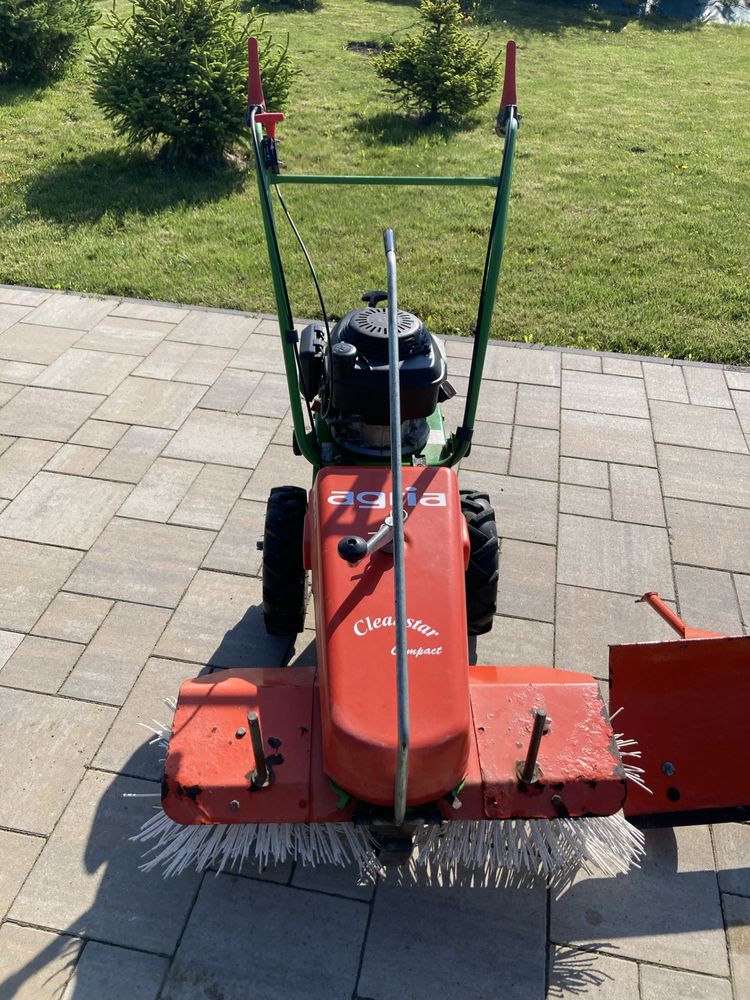 Zamiatarka odsniezarka plug honda agria  wysylka