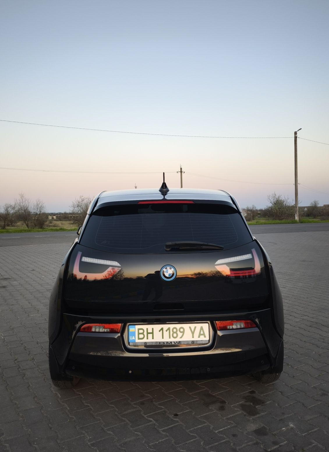 Продам БМВ i3 електро, терміново.