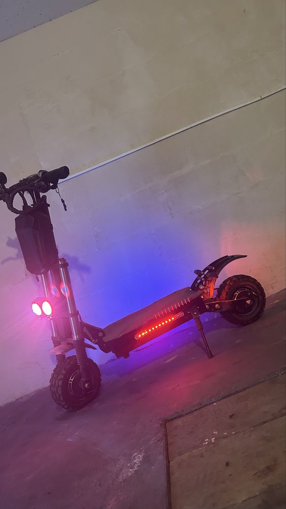 Sprzedam hulajnogę elektryczną,dwa akumulatory.
