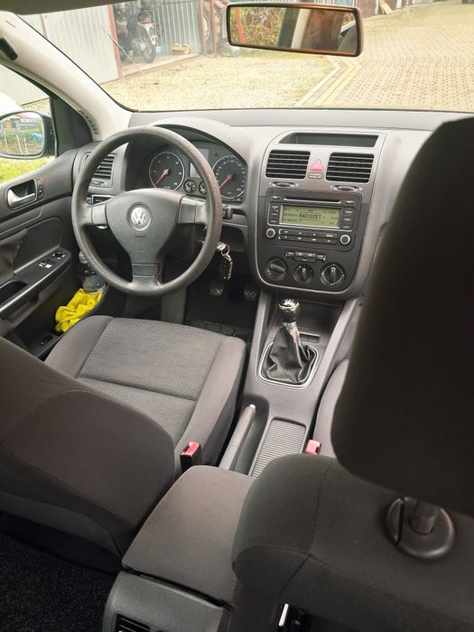 Sprzedam Volkswagen Golf V 1.9TDI 2005 rok