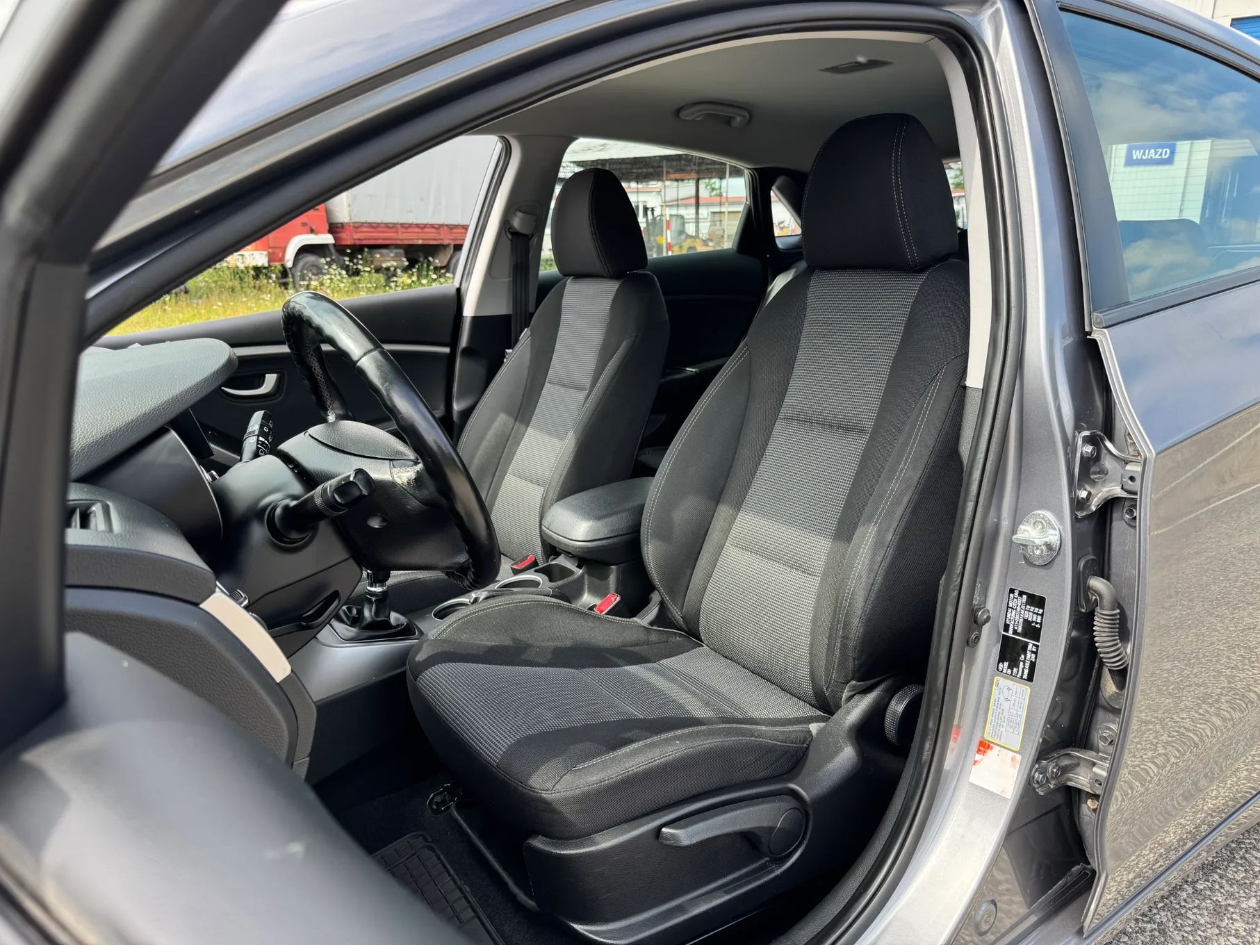 Hyundai I30 Klimatyzacja Nawigacja Ledy Kamera Cofania Bluetoth Podgrzewane Fotele