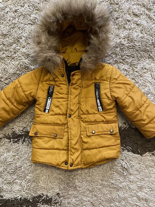 Куртка на 2-3 роки