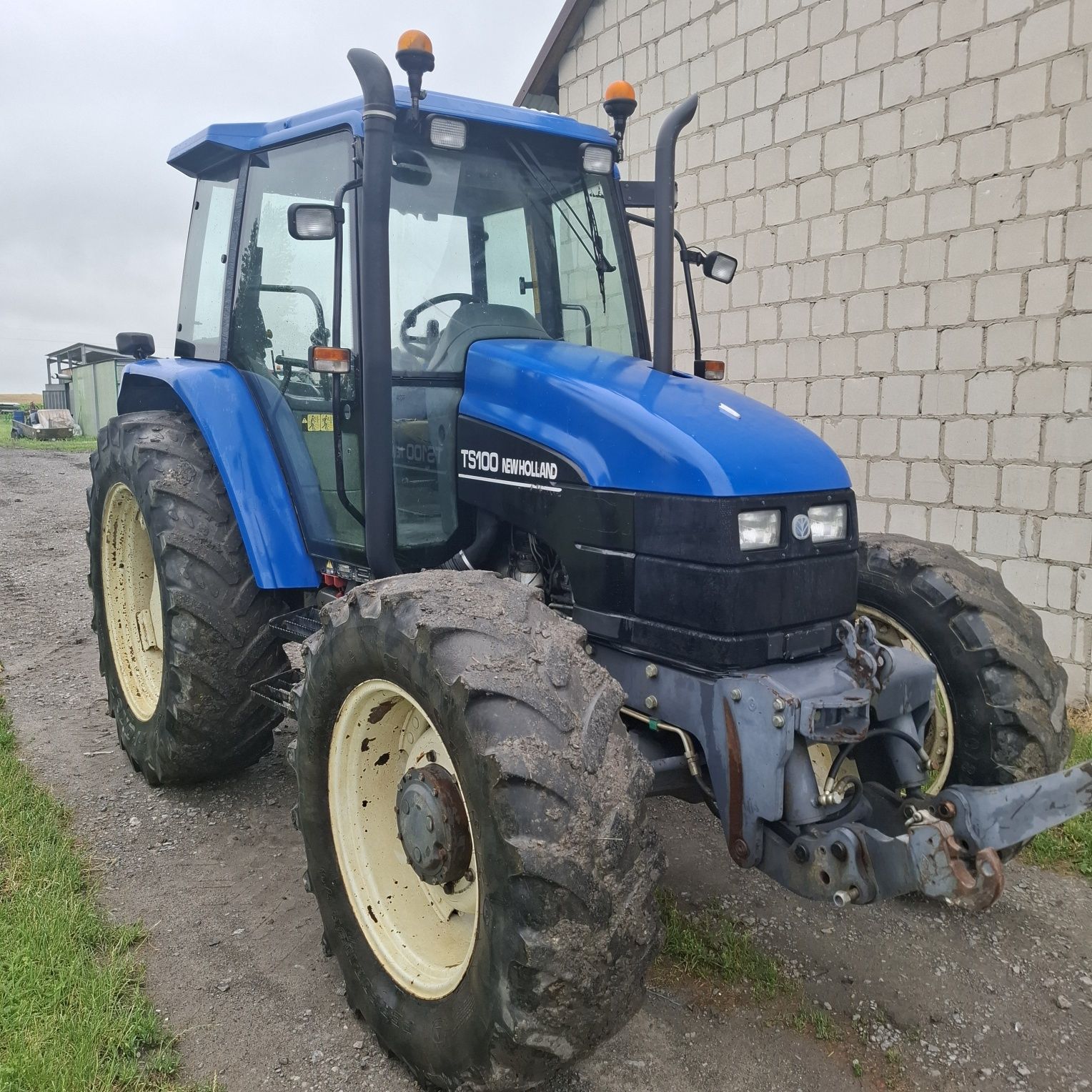 New Holland Ts 100