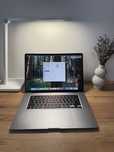 MacBook Pro 16’ 2019 8-Core i9 32Gb 1Tb Radeon 5500 4Gb Space