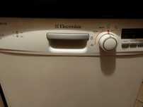 Sprzedam zmywarkę electrolux
