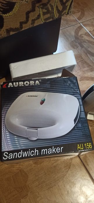 Сэндвичница или бутербродница