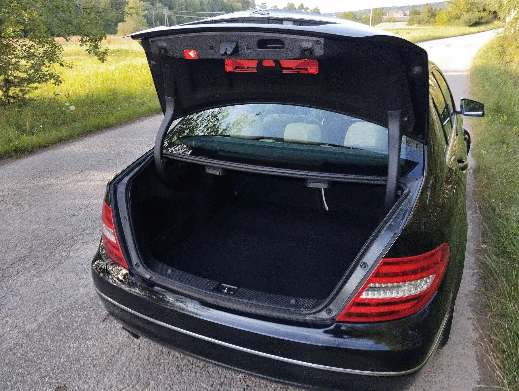 Mercedes-Benz Klasa C 180, AVANTGARDE, 1.6 Turbo, Automat, PDC