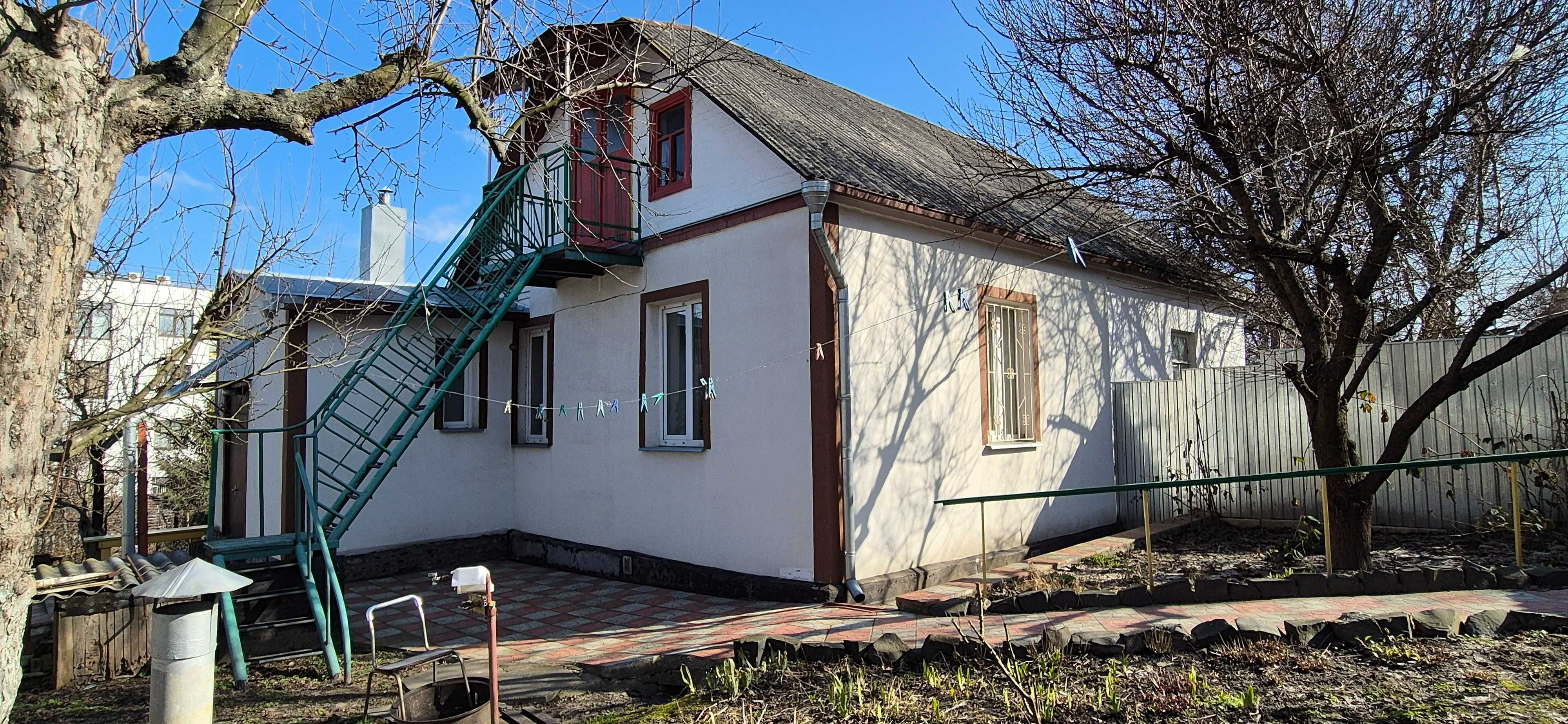 Оренда будинку в Києві, пров. Павла Грабовського, 7 Голосіївський р-н.