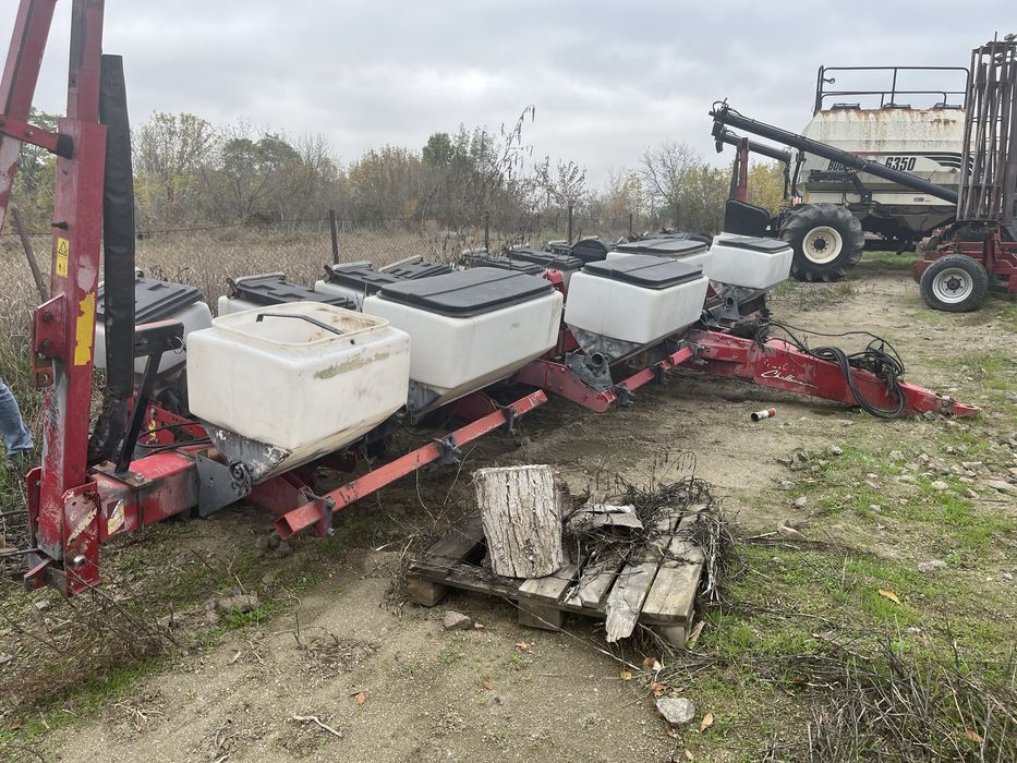 Сівалки точно висіву Massey Ferguson MF 555, 12R 2007р