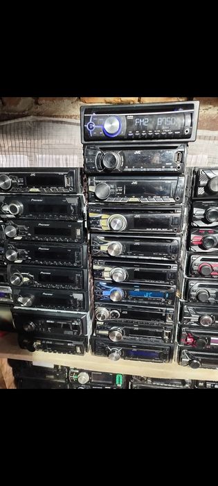 Оригінальні Автомагнітоли