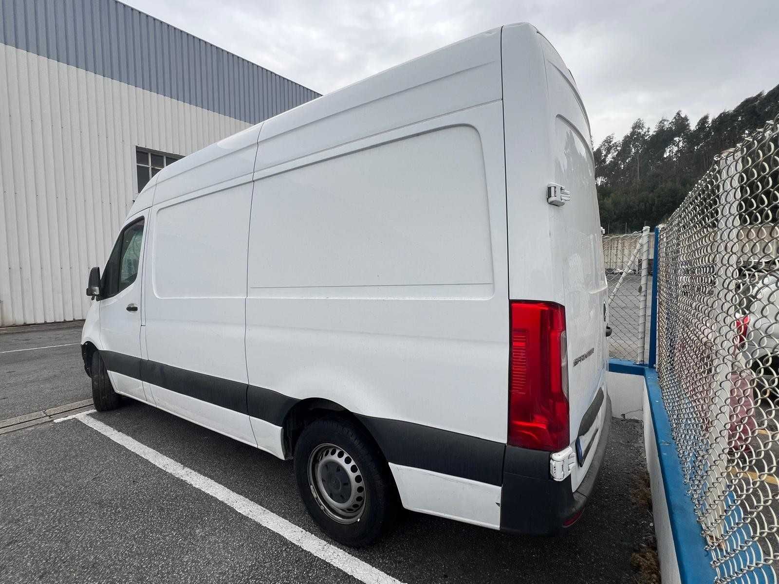 Mercedes-Benz Sprinter 3.5T 315 CDi RWD - IVA DEDUTÍVEL - SALVADO