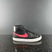 Кроссовки Nike Blazer. Размер 39