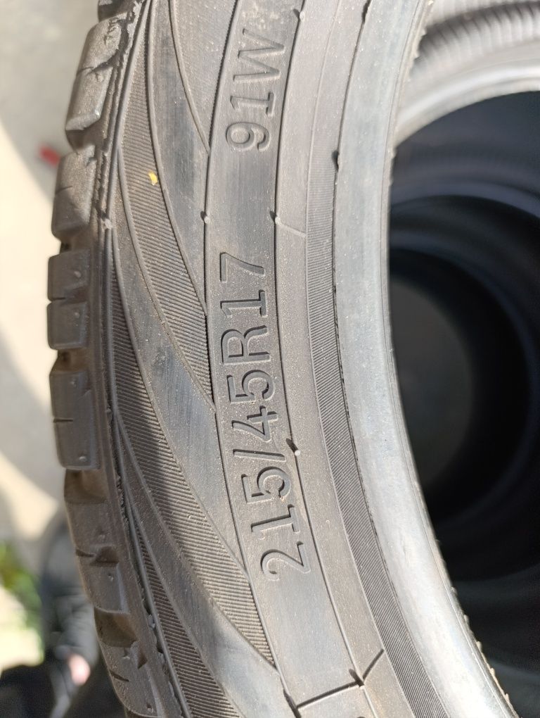 Резина 215/45 r17 2020