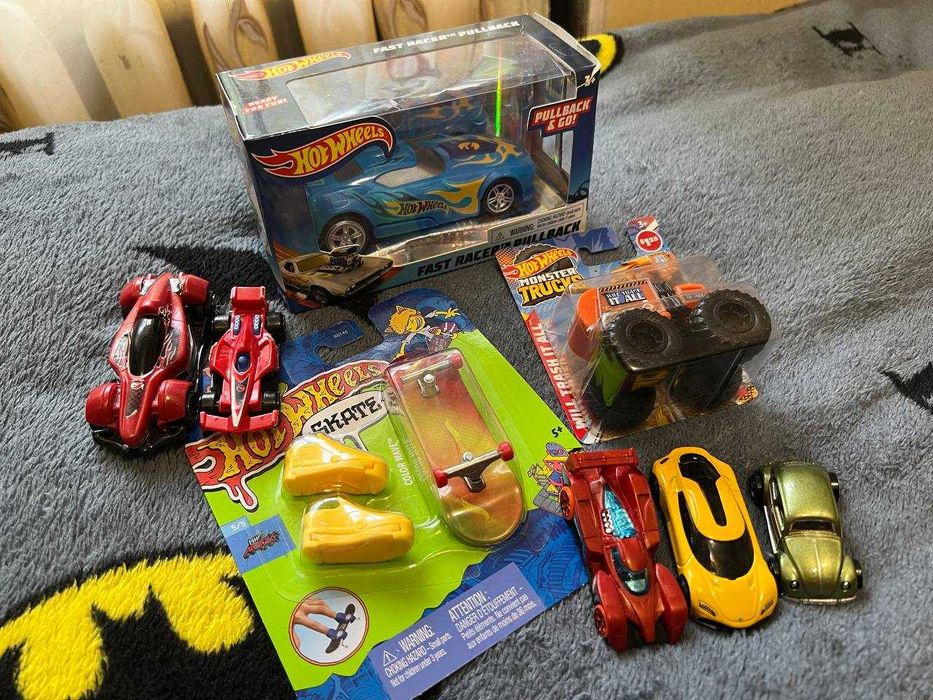 ЛОТ: Модельки (машинки) Hot Wheels (Скейт, Trucks, Хот Вилс McDonalds)