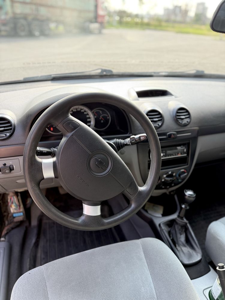 Chevrolet lacetti