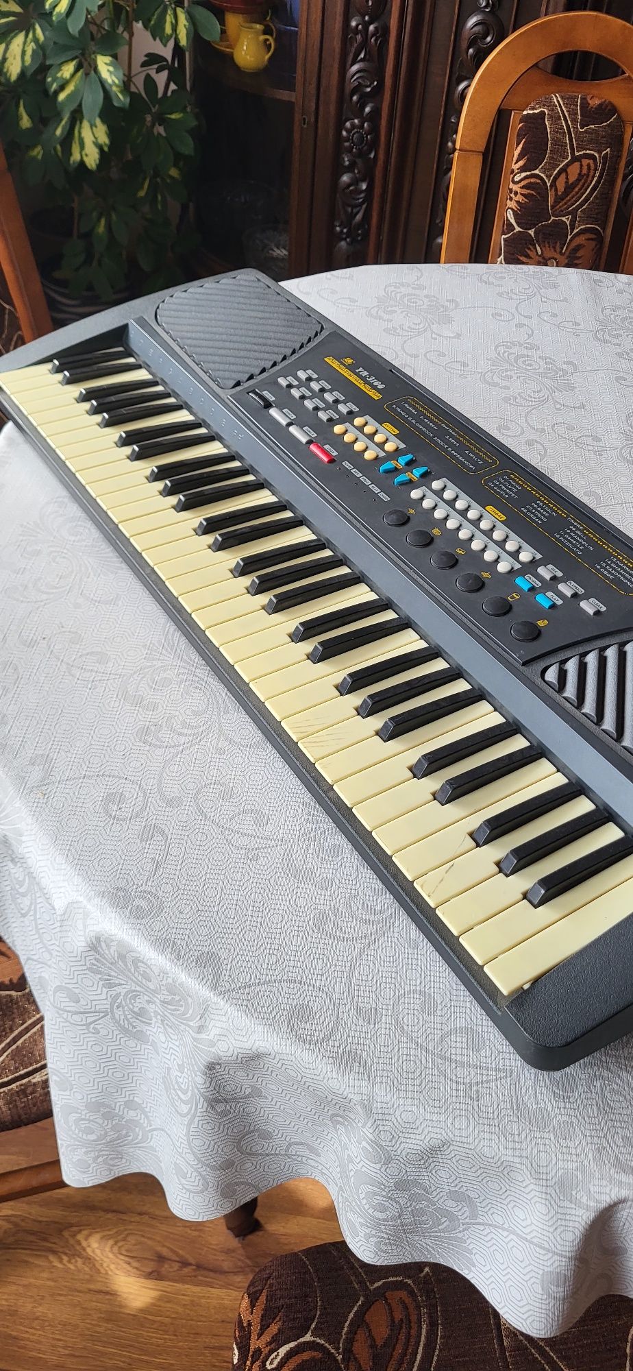 Keyboard YM-3100