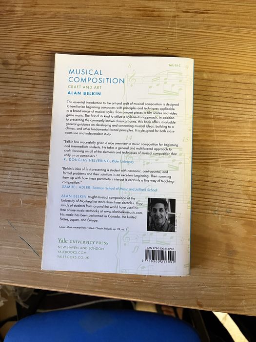 Livros teóricos de composição e orquestração