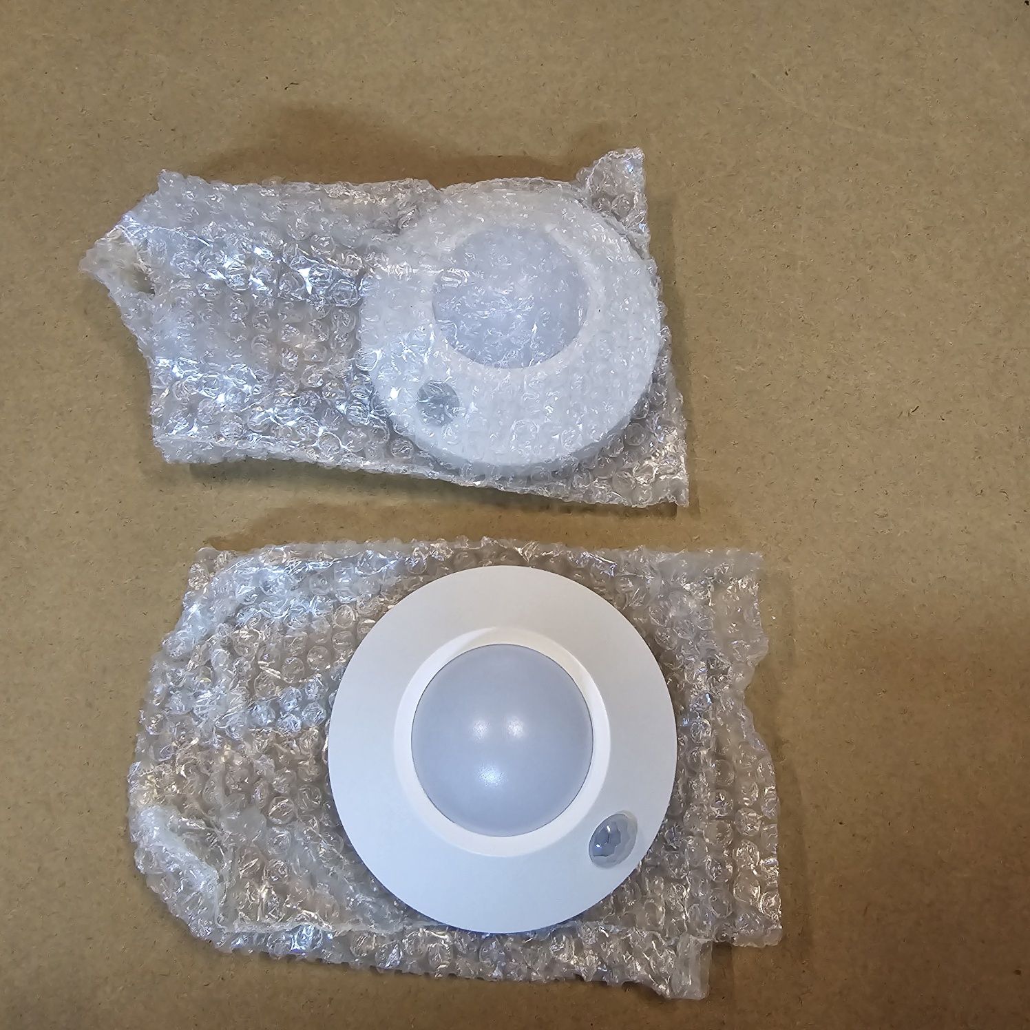 Lampki Led do garderoby