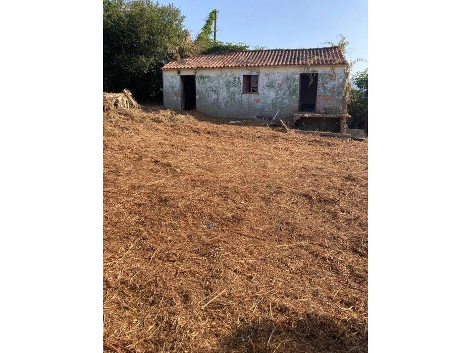 Moradia para Recuperar com Terreno de 800m² - Brandara, Ponte de Lima