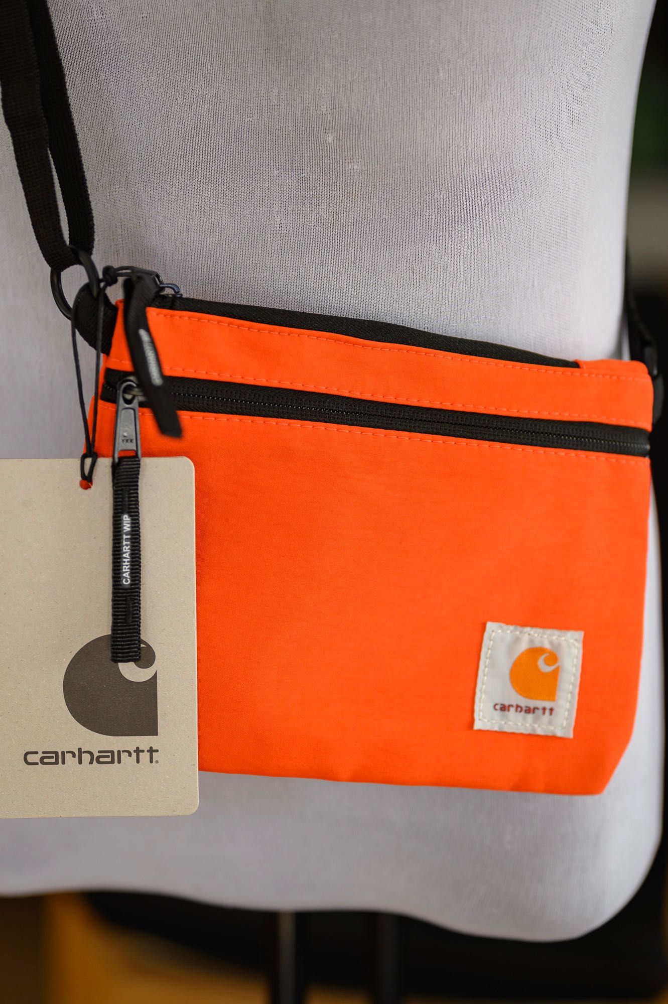 Bolsa Carhartt nova