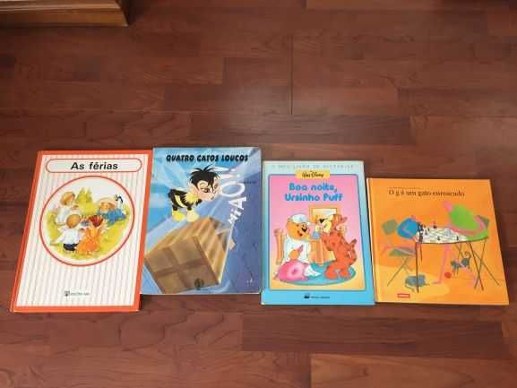 Livros infantis variados (12)