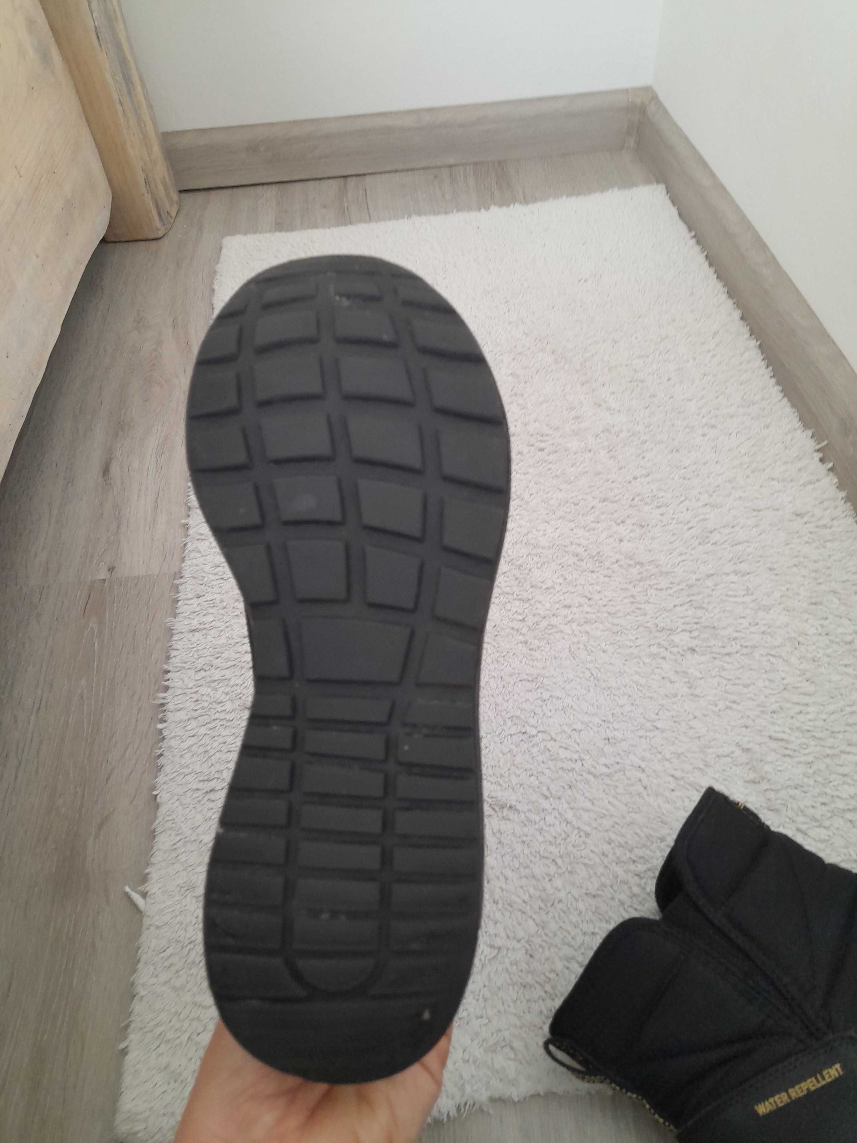 Ботинки skechers