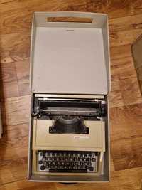 Máquina de escrever Oliveti lettera 31 com mala