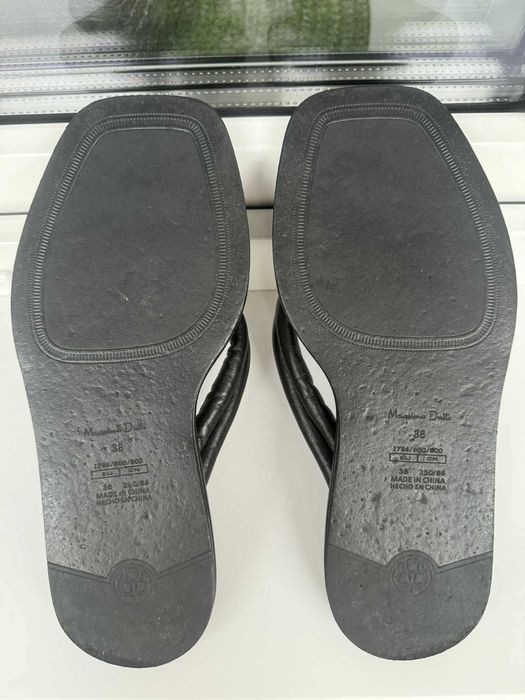 В’єтнамки Massimo Dutti