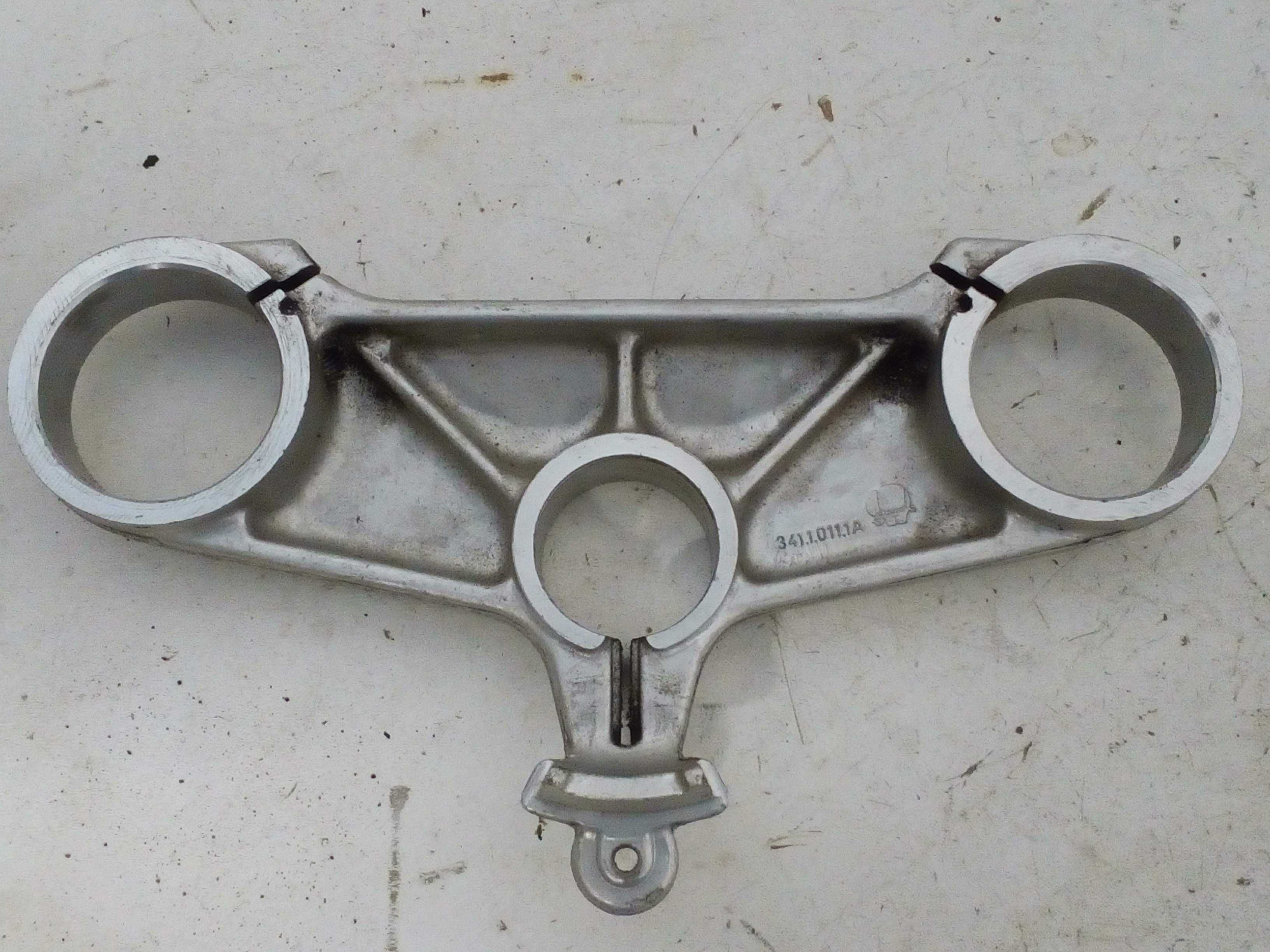 Ducati 848 , 748 , 996 , 916 górna półka