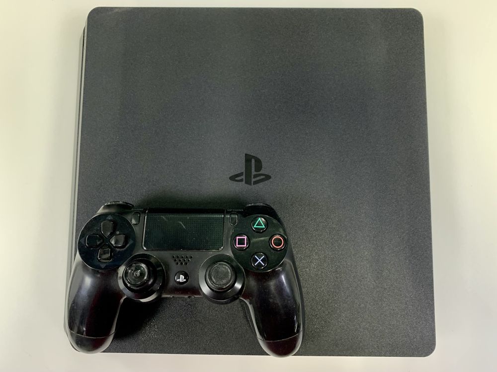 Продам Sony PlayStatyon 4Slim 1 TB