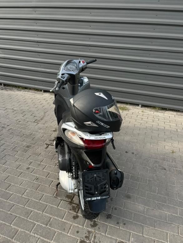 Продам honda sh 300