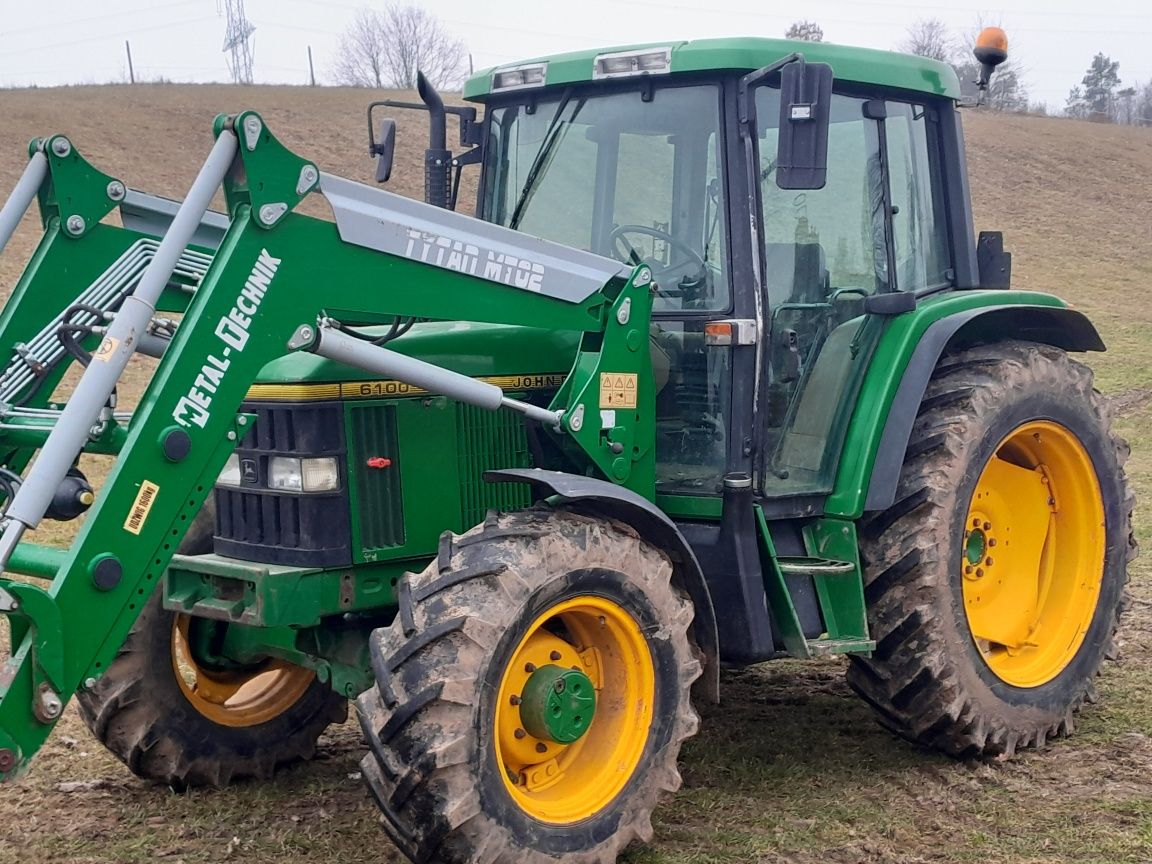 Sprzedam John deere 6100 z turem