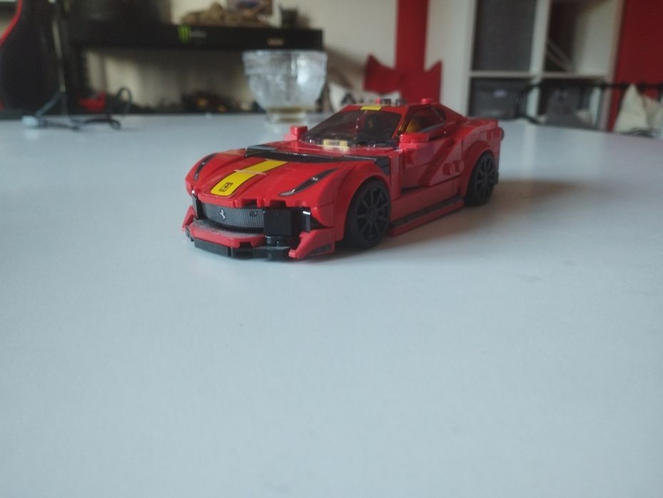 LEGO speed champions ferrari 812 superfast
