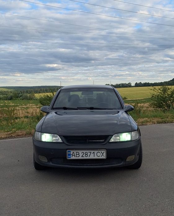 Продам opel vectra b 1.8 газ/бензин