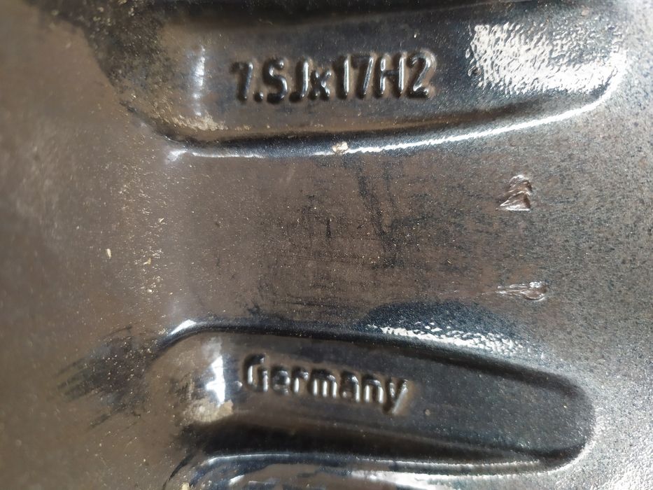 Диски легкосплавні VW Touareg 5 130 R17