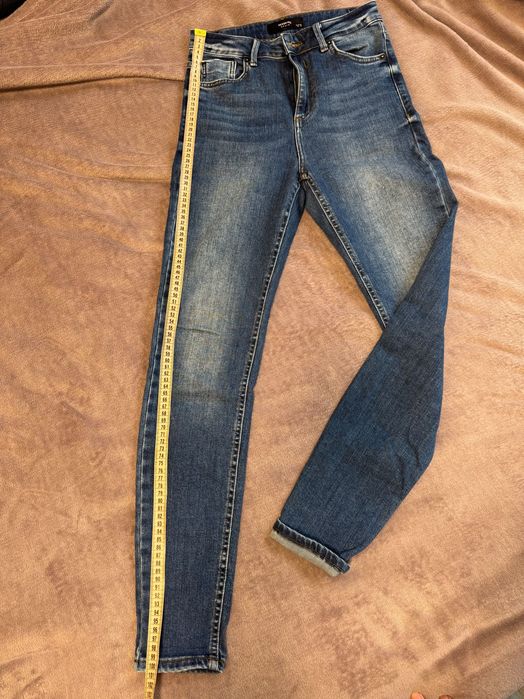 Джинси reserved denim