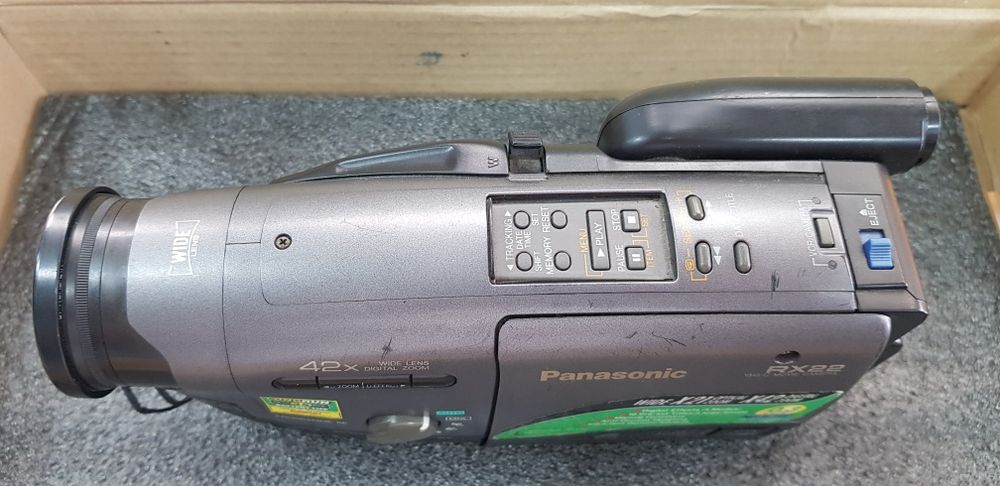 Відеокамера Panasonic NV-RX22EU