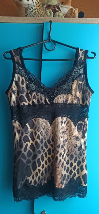 Продам  женские кофточки.