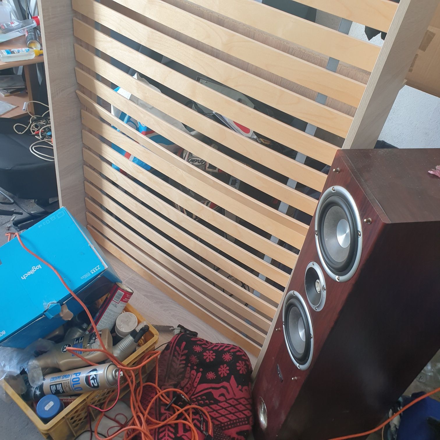 Sprzedam łóżkon stan bdb.90/200cm