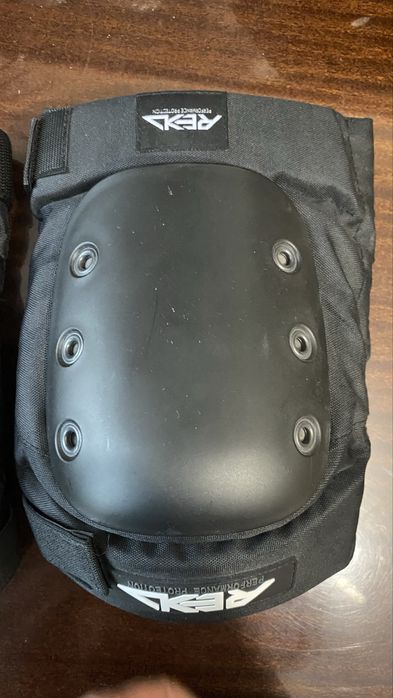 Rekd ochraniaczed na lokcie Rkd630 i na kolana Rkd650