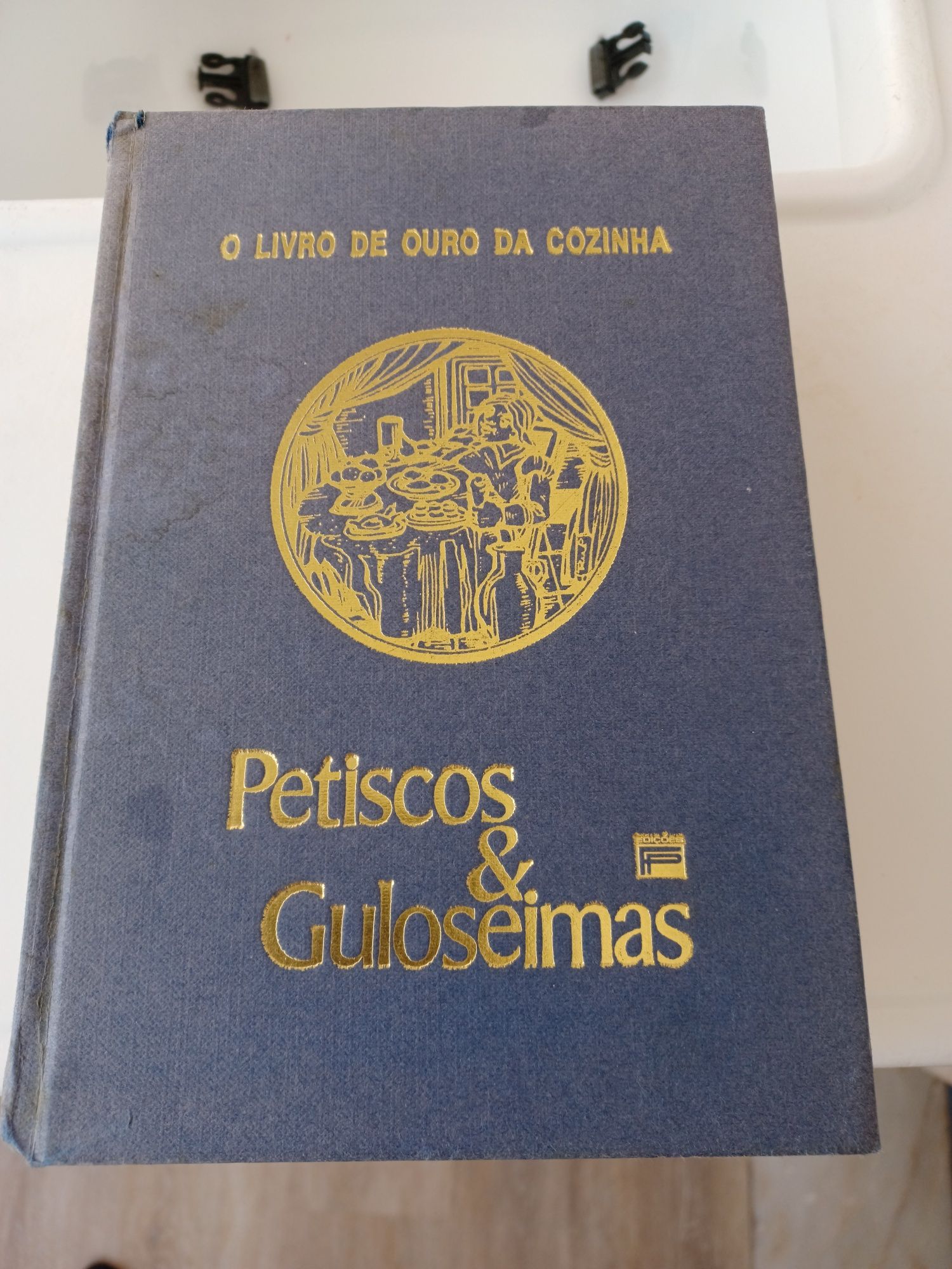 Pantagruel Primeira edição . O Livro de Ouro da Cozinha.