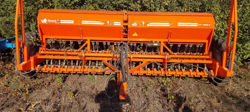 Продам зернову сівалку сзф-4000v варіаторна,фаворіт