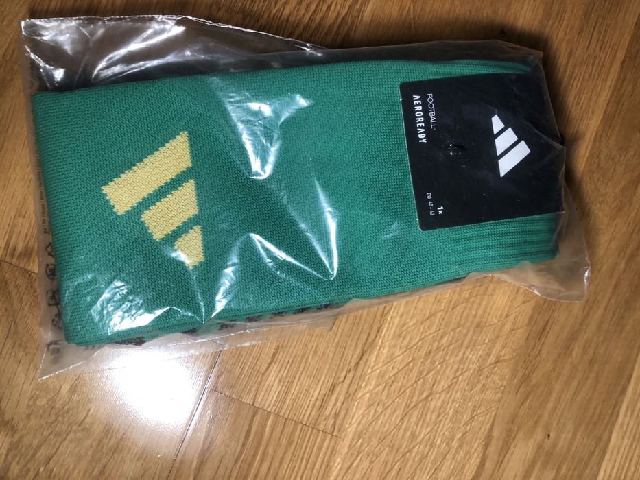 Getry piłkarskie 40-42 adidas