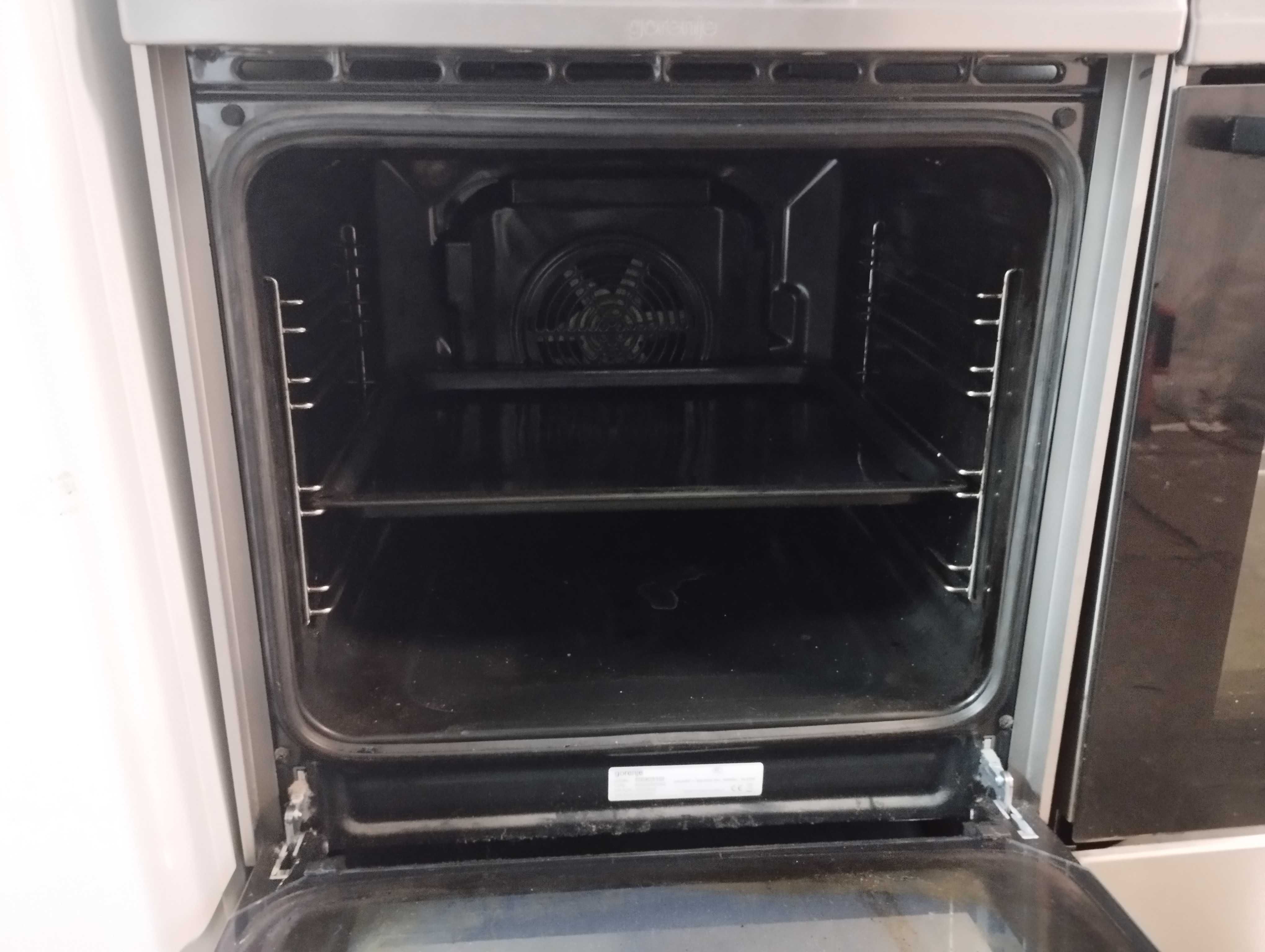 Kuchenka Indukcyjna GORENJE wolnostojąca Inox Srebrna Termoobieg .GW.