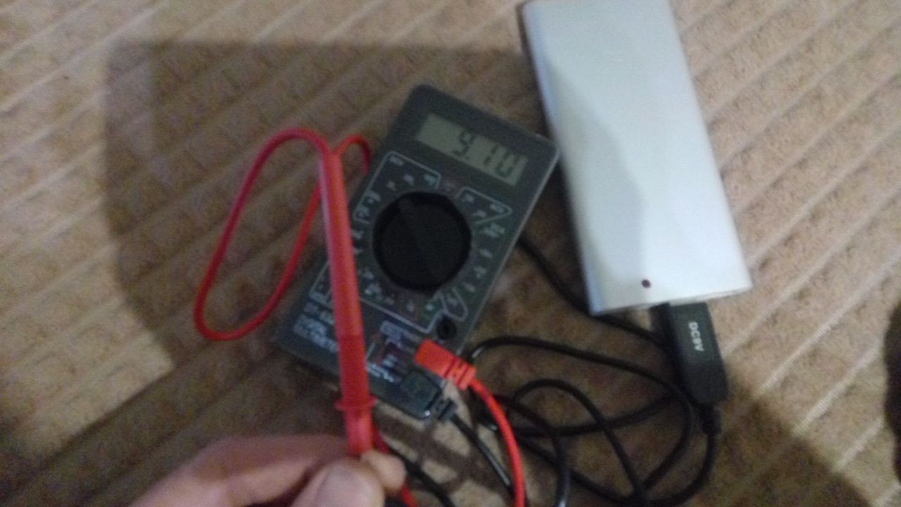 Підвищуючий USB-перетворювач напруги DC 5 в 9 вольт