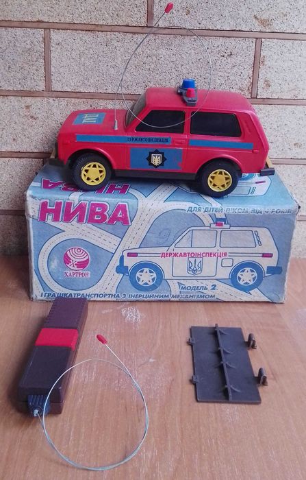 игрушка нива радиоуправляемая хартрон ссср